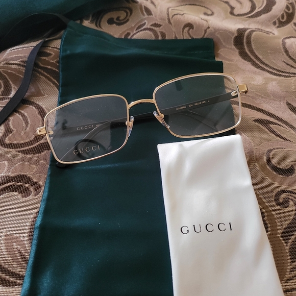 GUCCI GG1586O 001 Pre Owned Authentic Eyeglasses w/case and accessories - Picture 2 of 11